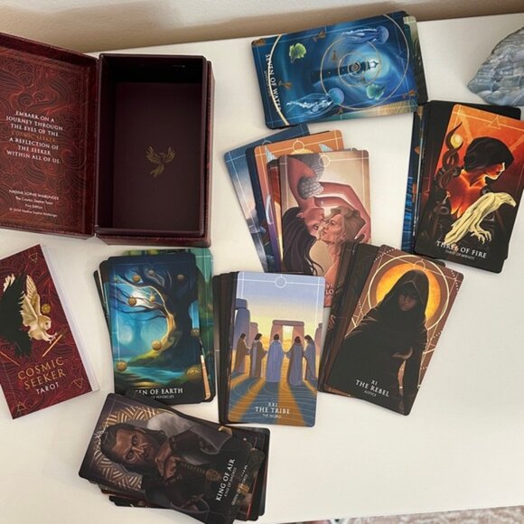 Cosmic Seeker Tarot indie deck with guidebook - Picture 3 of 7